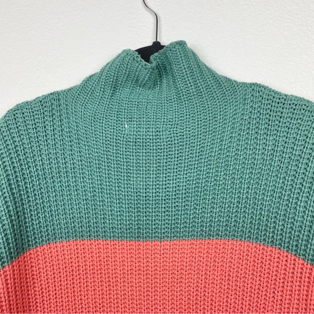 AMERICAN EAGLE OUTFITTERS Oversized Rainbow Striped Mock Neck Sweater Women's S - Picture 13 of 15